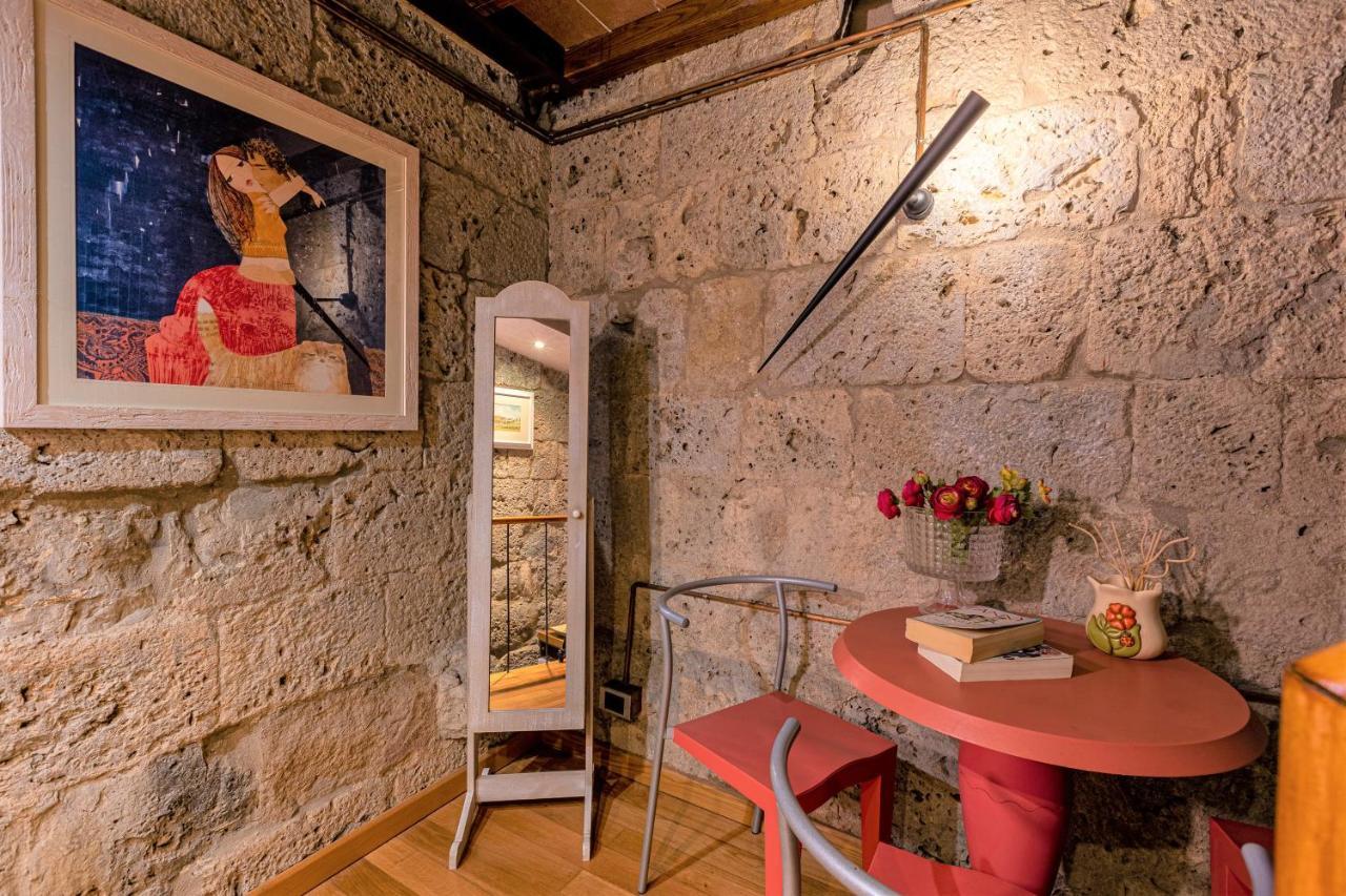Torre Salvucci Maggiore Medieval Tower Experience San Gimignano Exterior foto